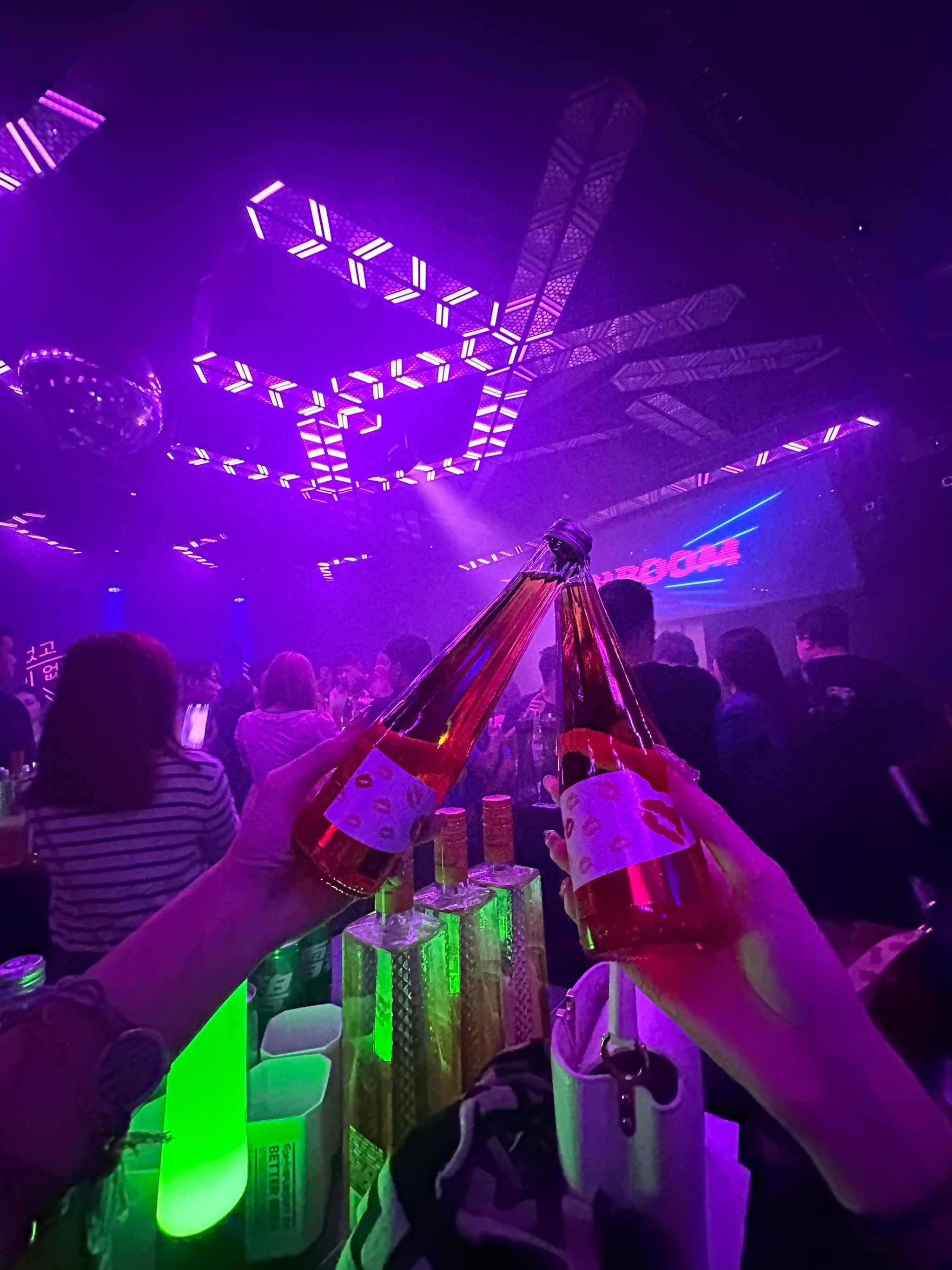 肇庆中低端商务ktv选择指南-端州区ktv预订